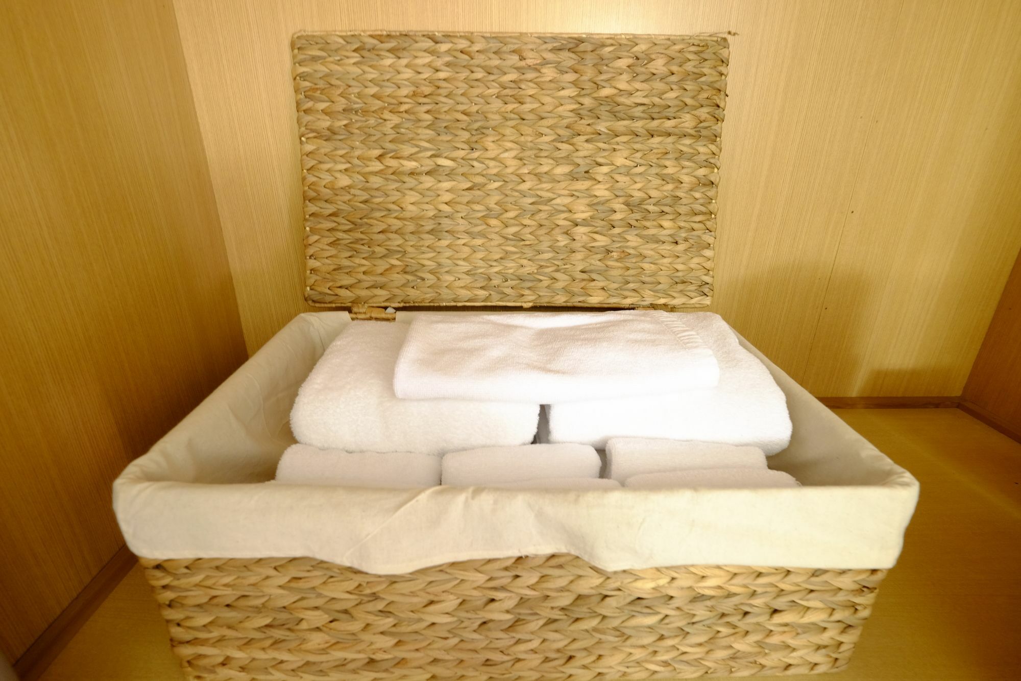 Ookini Hotels Karasuma Gojo Apartment Киото Экстерьер фото